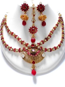 Polki Necklace Set